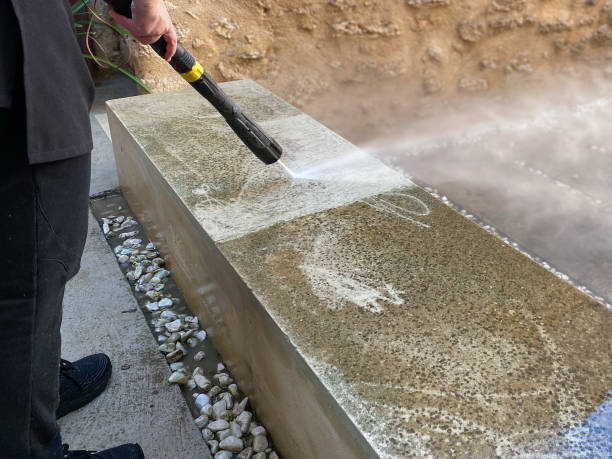 Why Choose Our Certified Pressure Washing Experts for Your Project Needs in Altamont, TN?